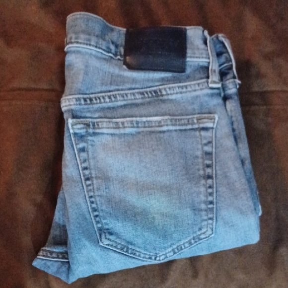 Abercrombie & Fitch Men's Skinny Jeans - Light Blue - Picture 2 of 8